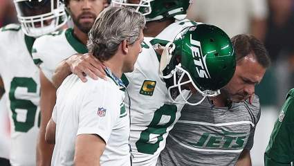 Aaron Rodgers Helped Off Field 3 Snaps Into Jets Tenure: ‘Significant Worry’