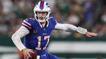 Bills QB Josh Allen Gives Key Update on Status After Shoulder Injury