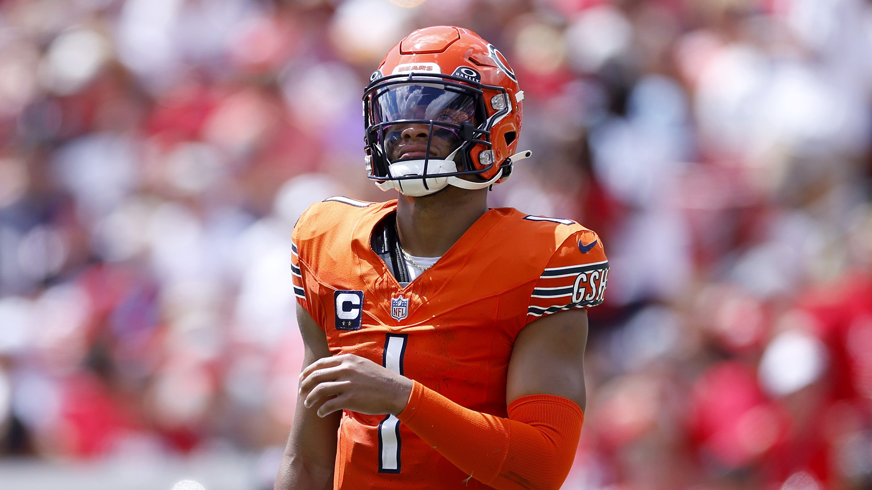 Why PFF analyst has Bears quarterback Justin Fields ranked as a