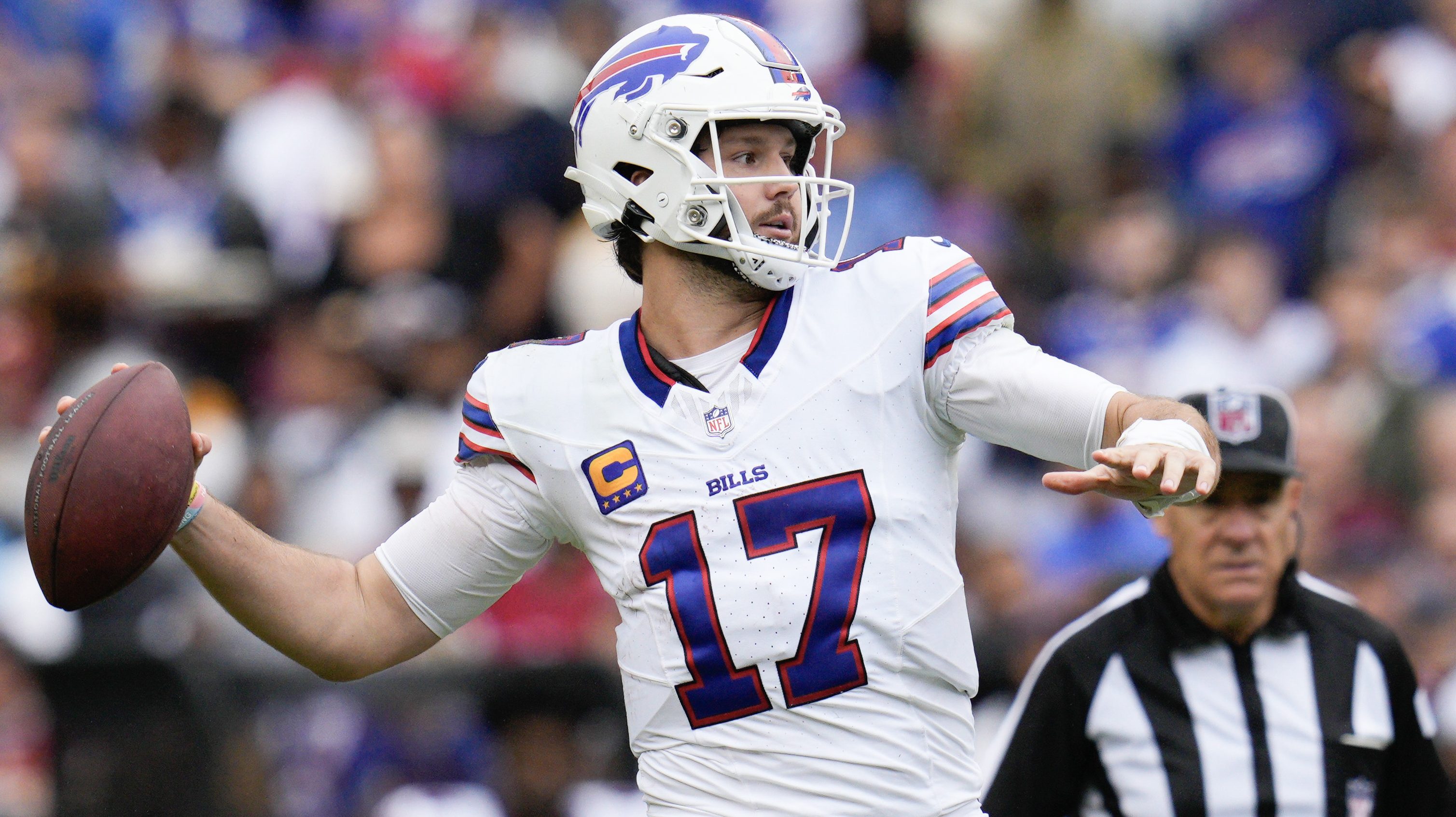 LeBron James says Bills' Josh Allen a beast 