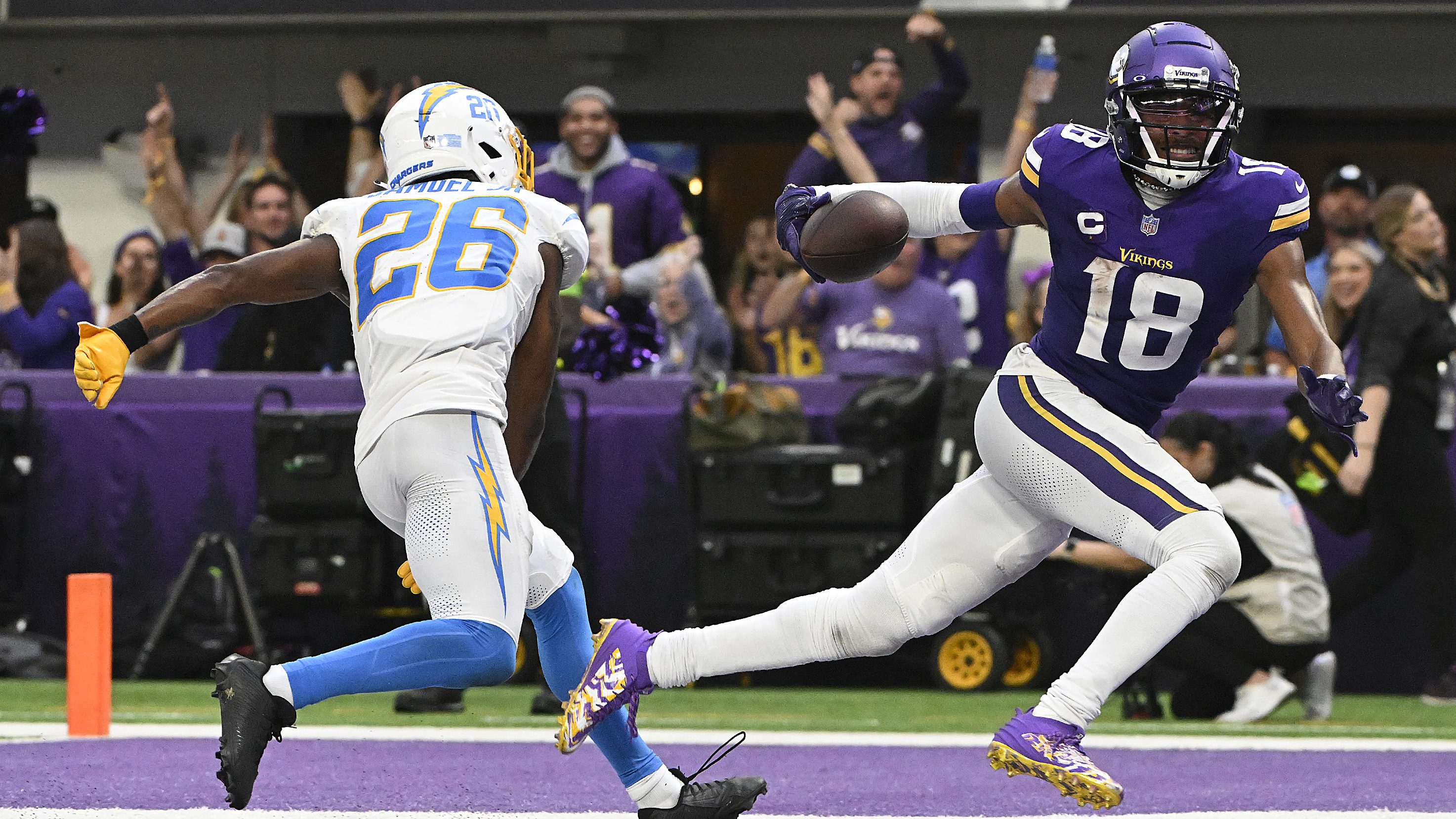 Vikings' Justin Jefferson 'tired' of outside noise amid winless