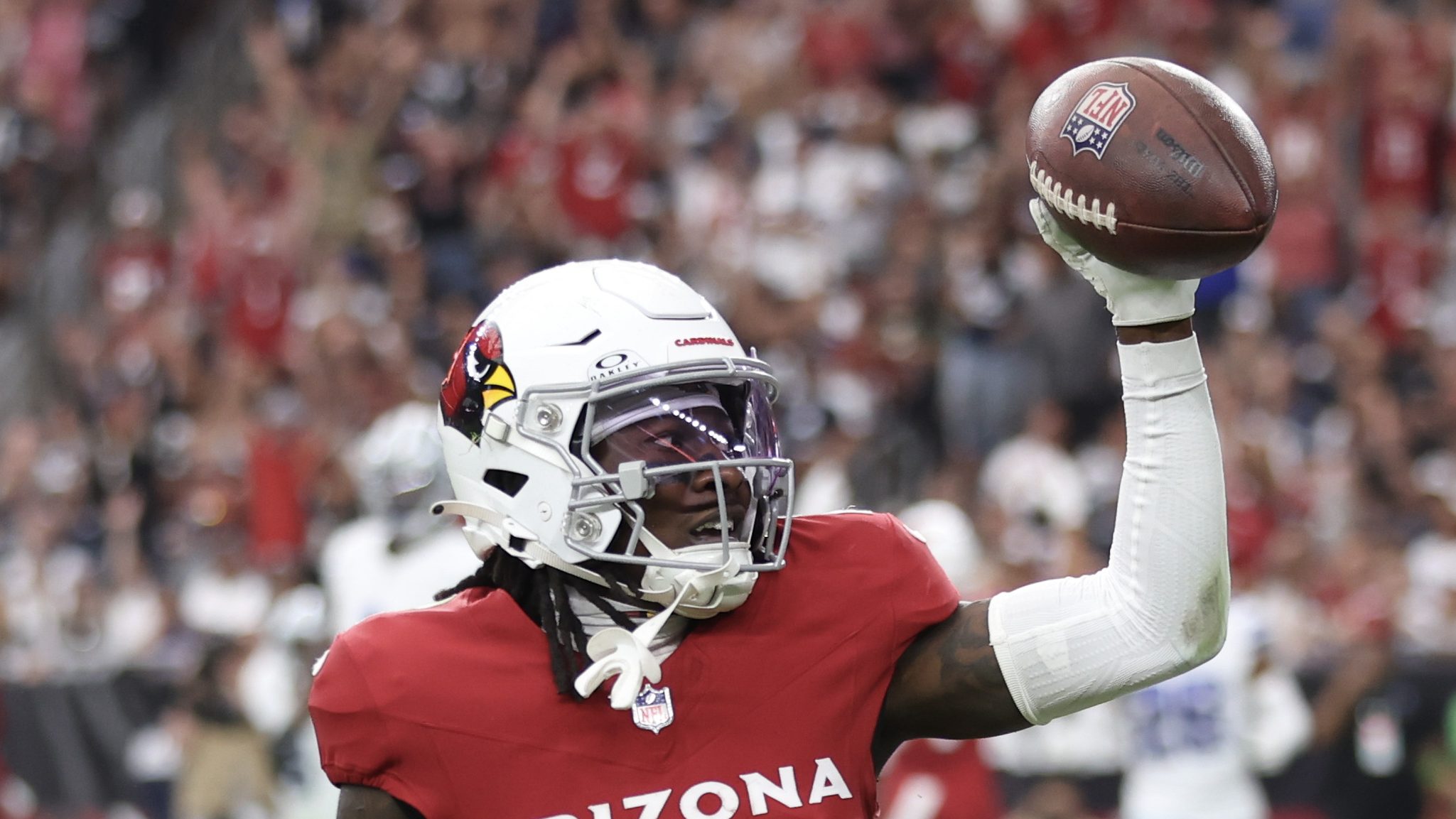 Desert Vista chosen by Cardinals to sport pink jerseys