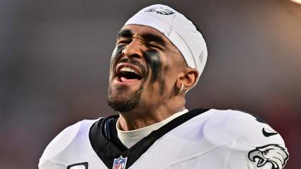 Eagles QB Jalen Hurts Delivers 3-Word Response on Playing Through Pain