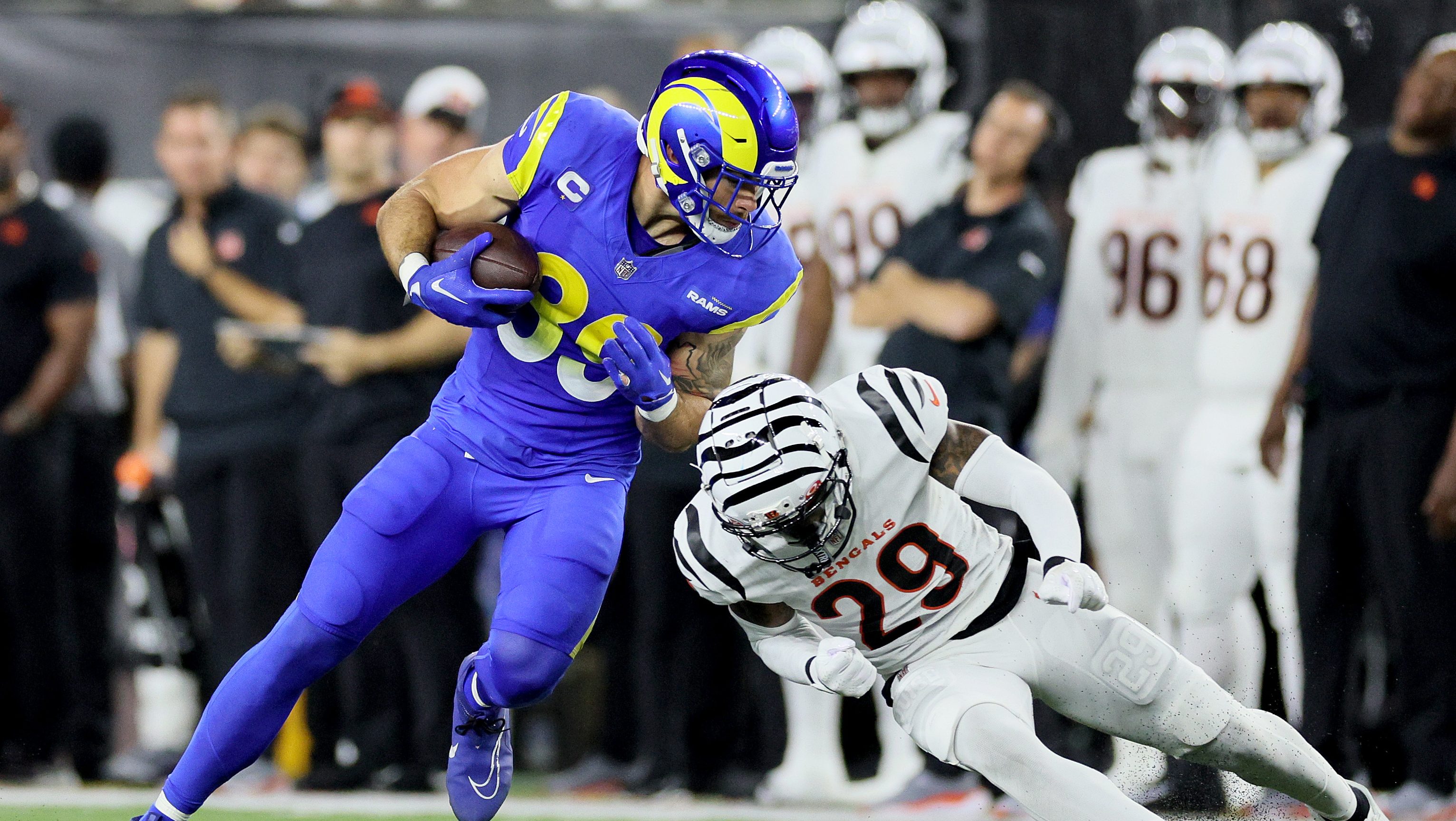 Los Angeles Rams tight end Tyler Higbee gets a 2-year contract