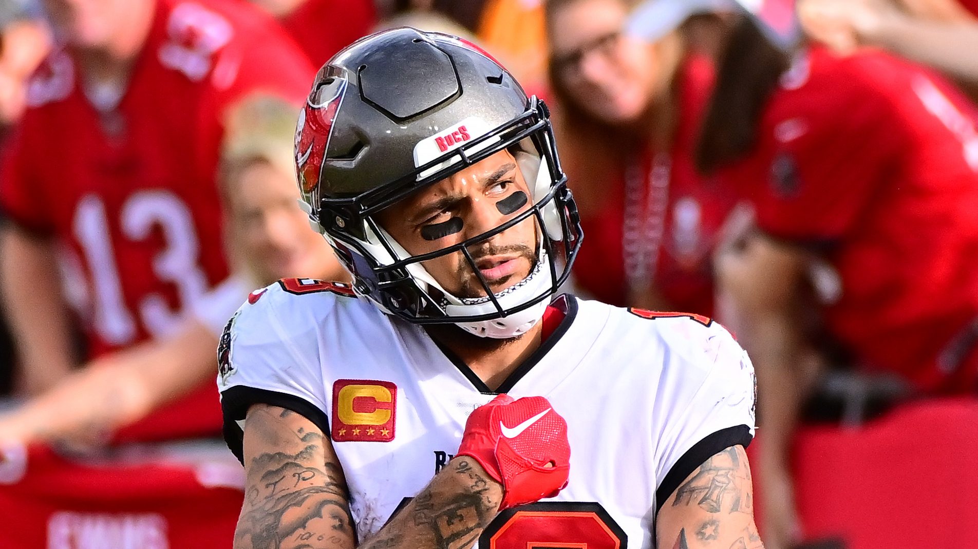 This Colts-Buccaneers Trade Sends Mike Evans To Indianapolis