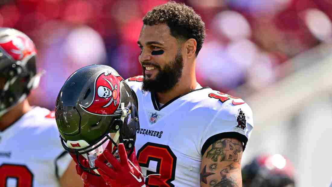 Jets Rumors Mike Evans Trade Package Costs Pick & Player