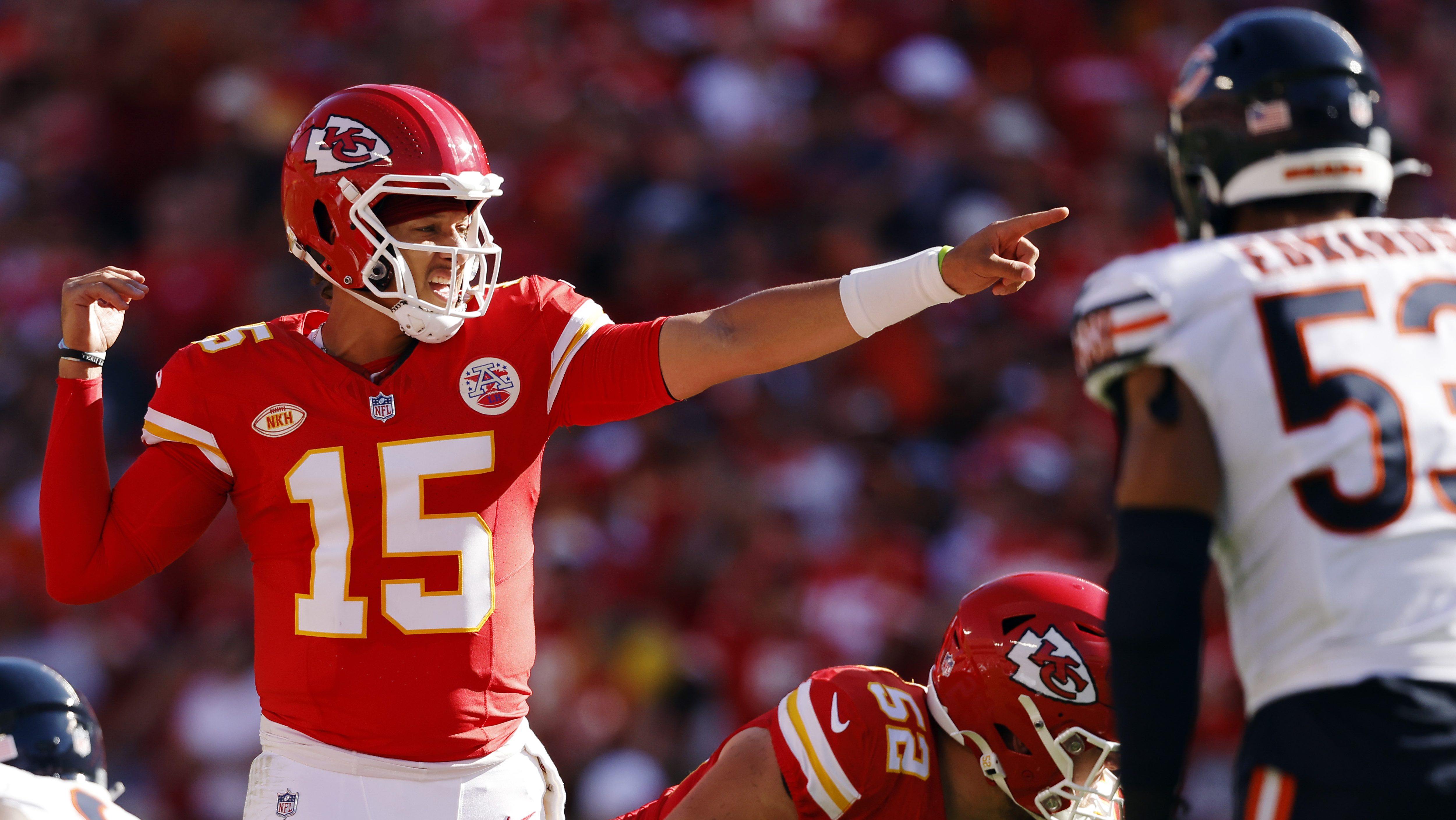 Photo: Chiefs' Chris Jones Attends Lions Game in Suite amid