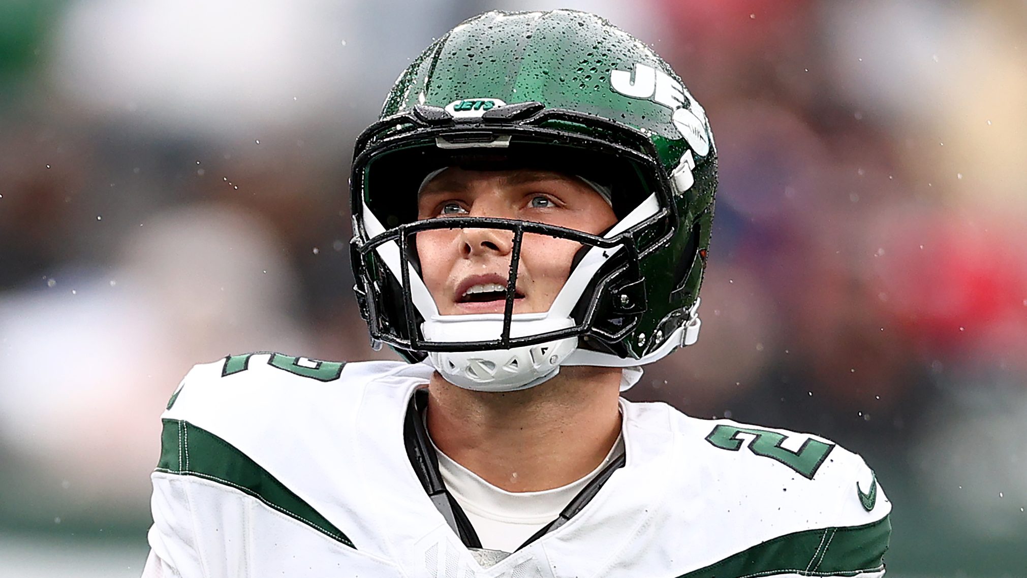 New York Jets linebacker Jamien Sherwood (44) runs against the Chicago Bears  during an NFL football game Sunday, Nov. 27, 2022, in East Rutherford, N.J.  (AP Photo/Adam Hunger Stock Photo - Alamy