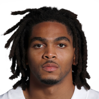 Malik Davis's headshot