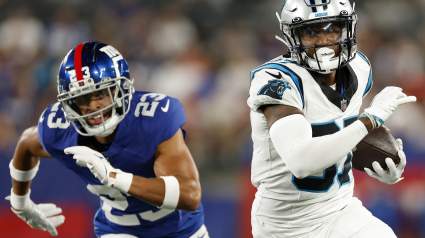 Giants 24-Year-Old Rookie Poached by Panthers: Report