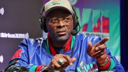 Giants Post Viral Response After WFAN Show Hangs Up on Carl Banks