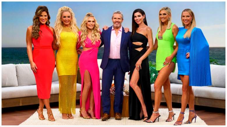 The cast of RHOC season 17 pose during the reunion.