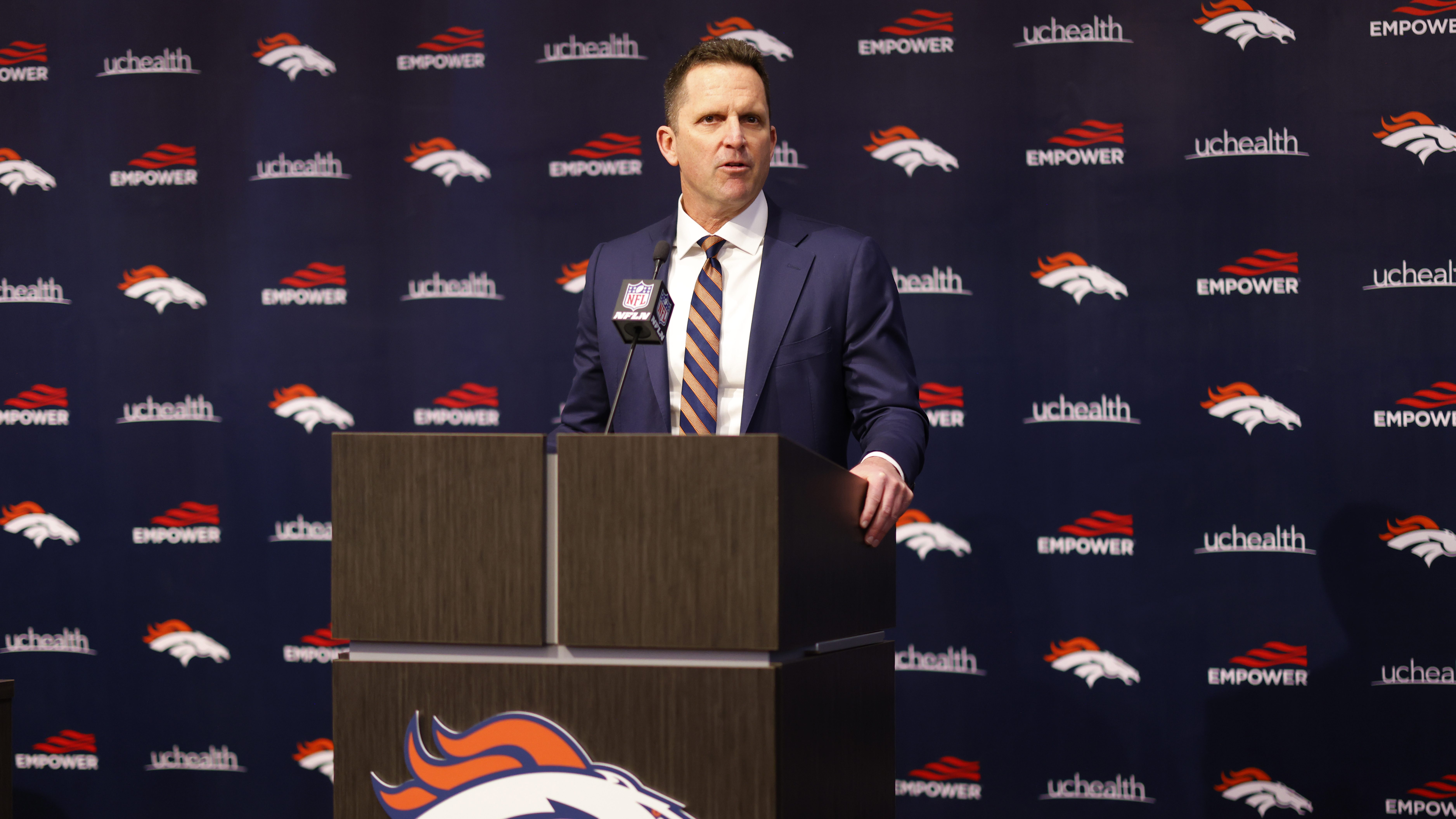 Denver Broncos HC Sean Payton Addresses K Wil Lutz's Concerning Debut in  Las Vegas Raiders Loss - Sports Illustrated Mile High Huddle: Denver  Broncos News, Analysis and More