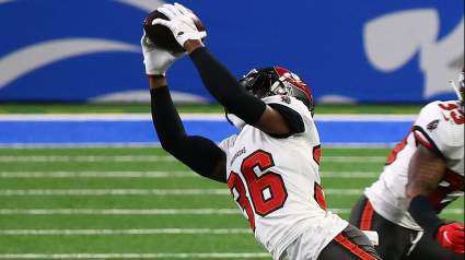 Bills Sign Former Super Bowl Champ CB Herb Miller