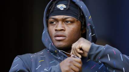 Packers Work Out Record-Setting RB as Running Game Struggles: Report