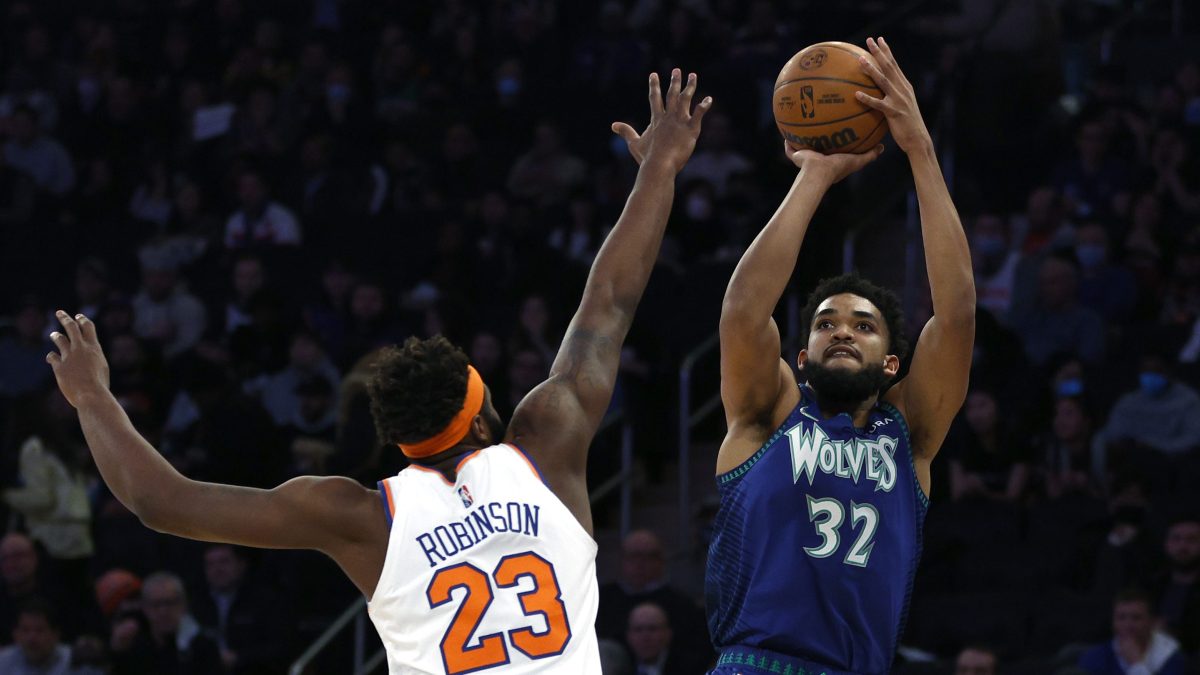 Grading ESPN's hypothetical Timberwolves-Knicks Karl-Anthony Towns