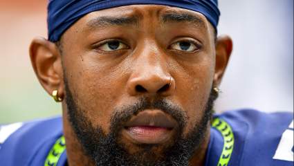 Seahawks Sign Former Starter, Cut 6-Foot-8 Vet After Trade: Report