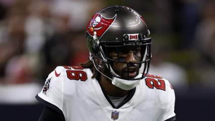 Ex-Buccaneers Cornerback Signs With 49ers Amid Playoff Push