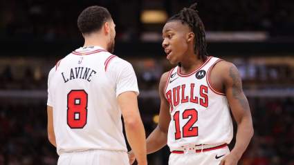 Bulls’ Ayo Dosunmu Teases Zach LaVine at Team Outing