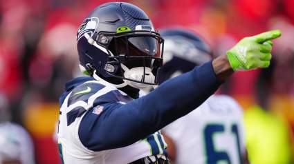 Seahawks’ DK Metcalf’s Eclectic Game Day Outfit Turns Heads [PHOTO]