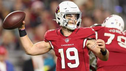 Bears Sign Veteran QB Amid Justin Fields Injury Concerns