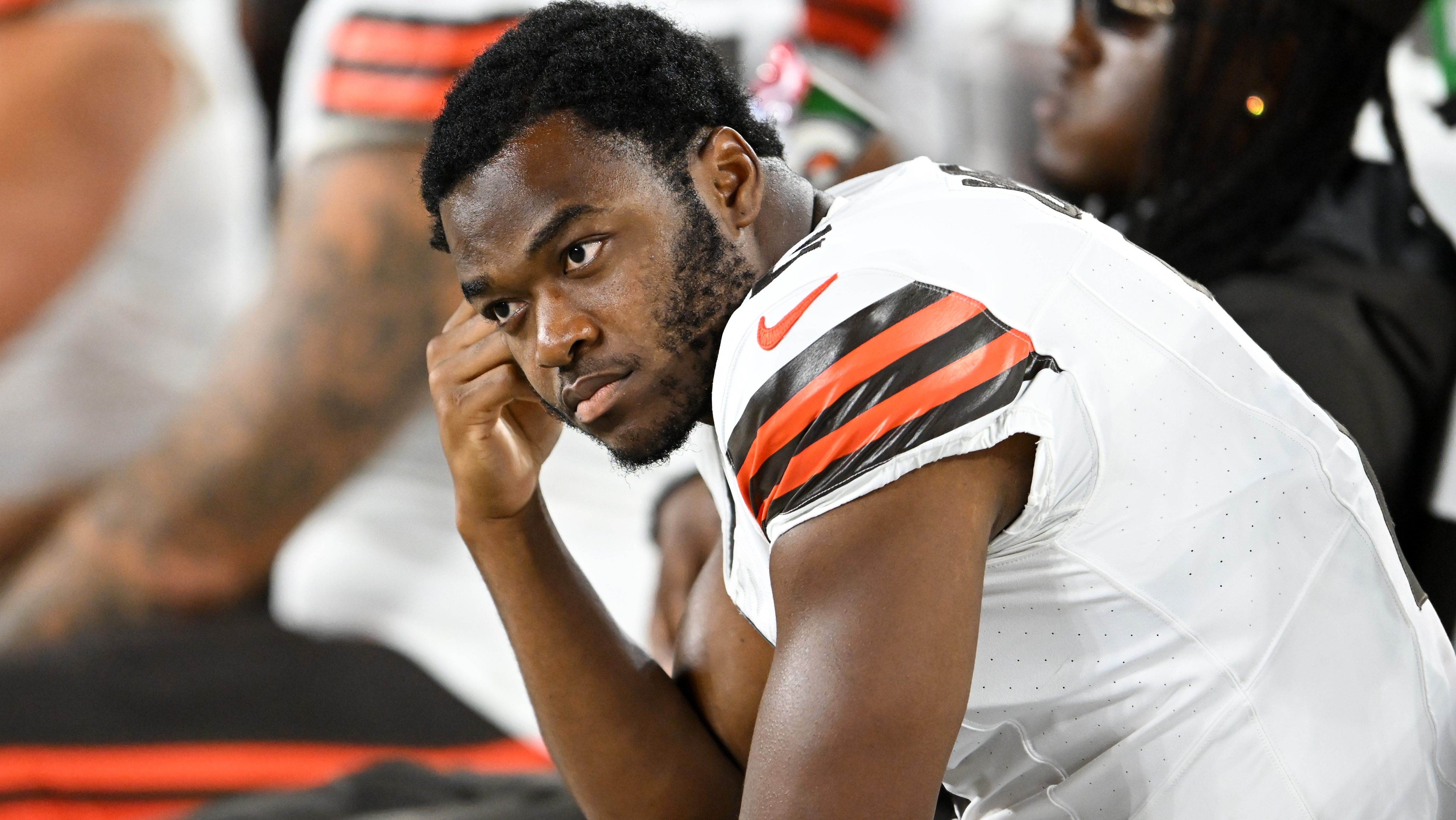 Browns Trade Pitch Bumps Jerome Ford for Jonathan Taylor