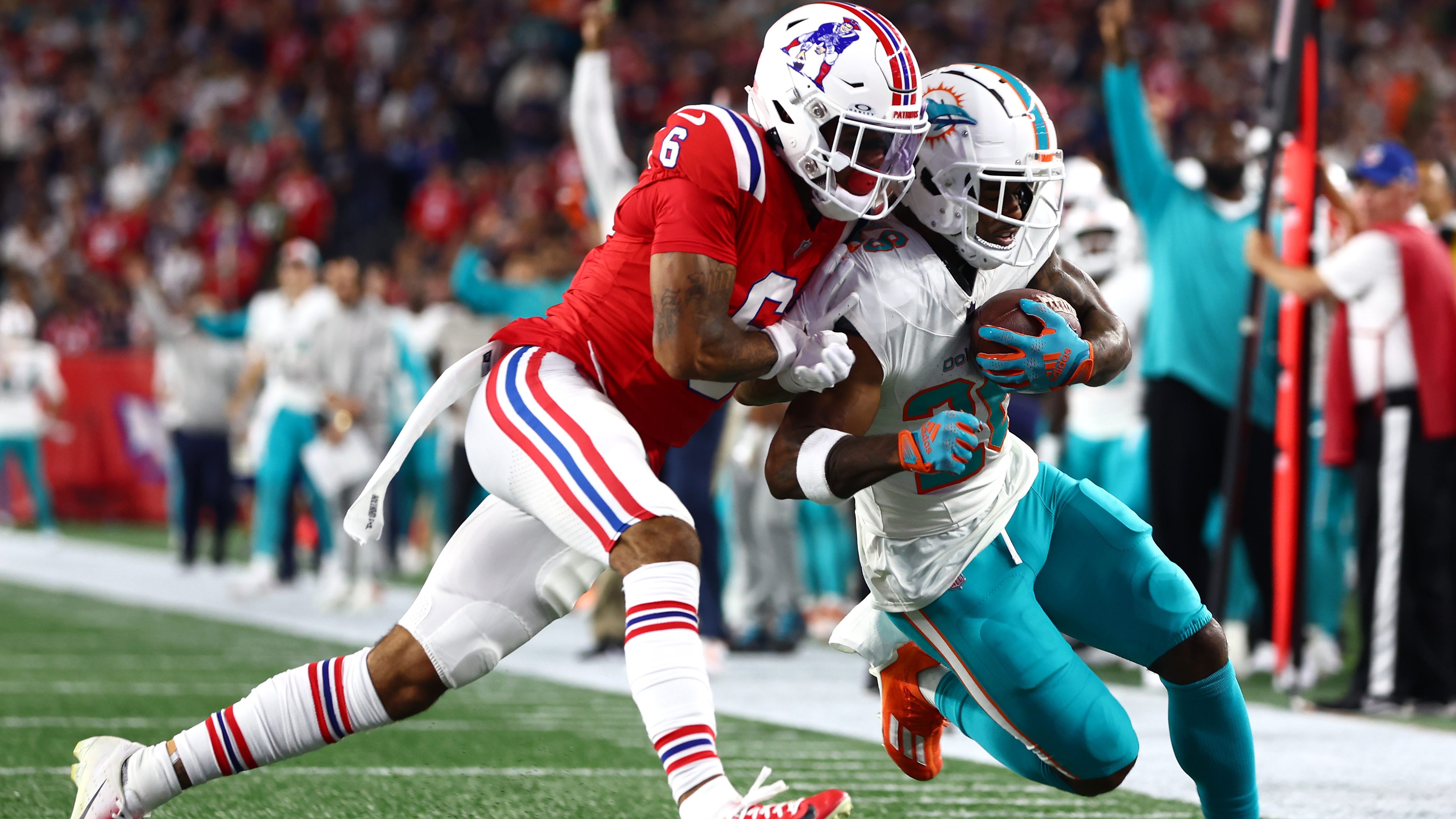 Dolphins' Jarvis Landry now has higher cap hit than Patriots' top 3 wide  receivers combined - Pats Pulpit