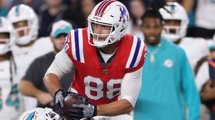 Bucs Urged to Pluck ‘Hard to Cover’ Patriots TE in Trade