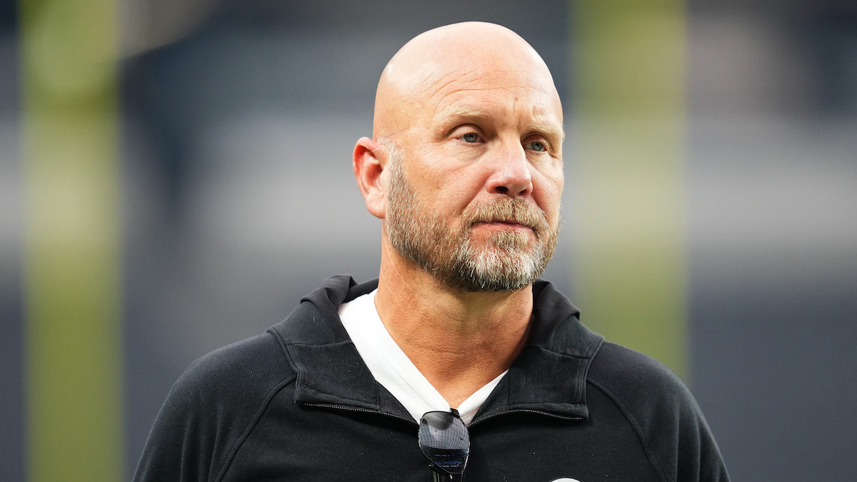 Pittsburgh Steelers head coach Mike Tomlin, offensive coordinator Matt  Canada and quarterback Kenny Pickett (8) participate in the NFL football  team's training camp workout in Latrobe, Pa., Tuesday, Aug. 1, 2023. (AP