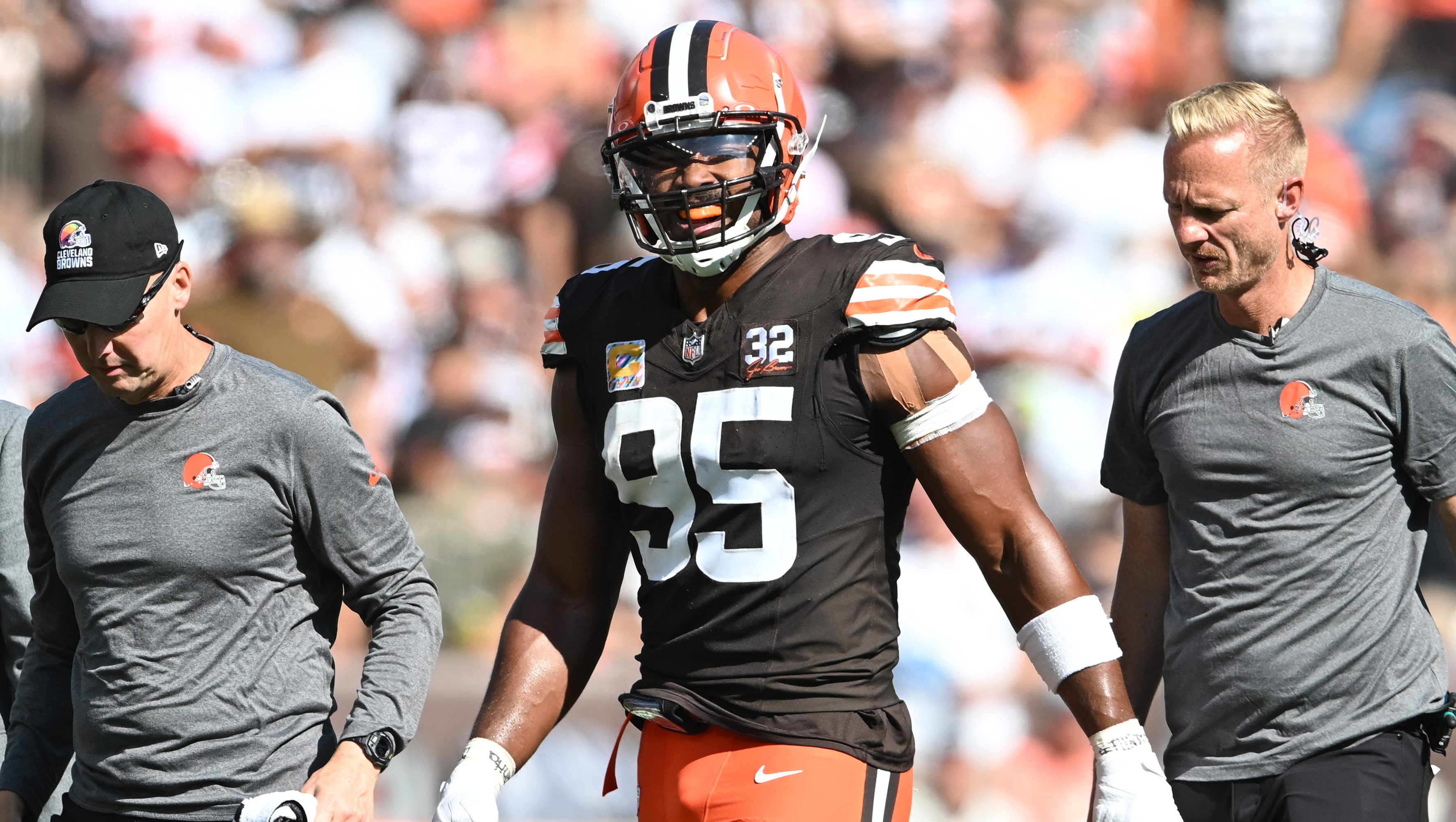 Browns DE Myles Garrett speaks out on Minkah Fitzpatrick's Nick Chubb tackle