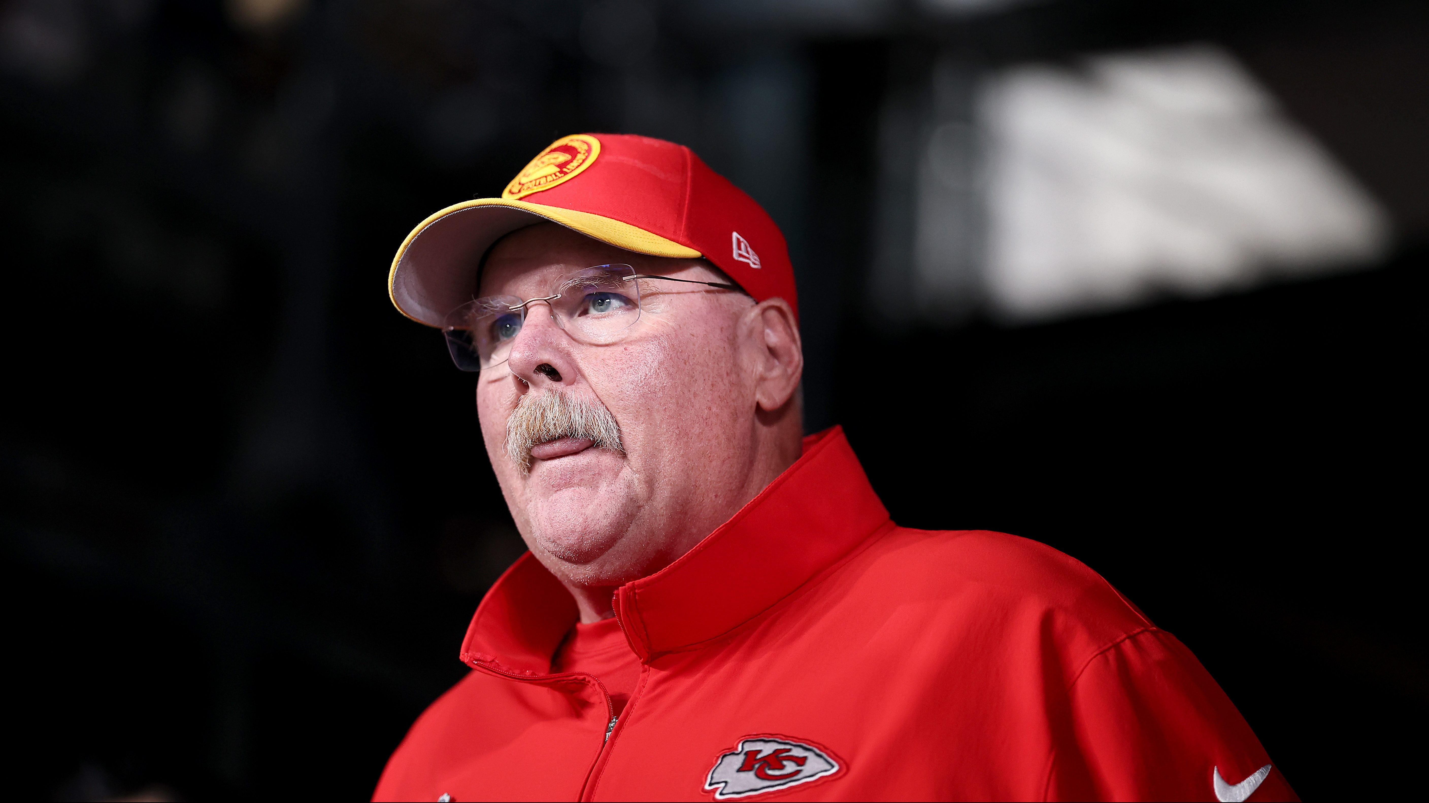 Chiefs' Travis Kelce reveals reason for wiping spit on Patrick