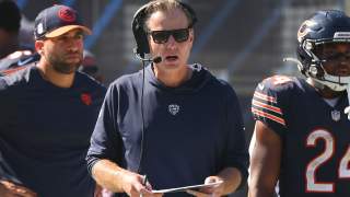 Chicago Bears center Doug Kramer warms up during the the Chicago News  Photo - Getty Images