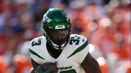 Trade Pitch Nets Browns $7 Million Pro Bowl Running Back
