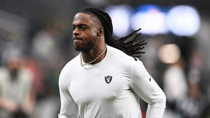 Davante Adams’ Actions Following Patriots Game Stir Speculation