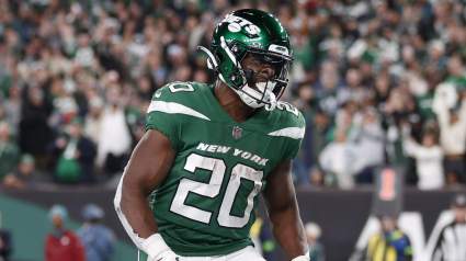 Breece Hall Scares Jets Fans With Viral Injury Post on Social Media