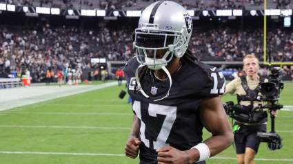 Davante Adams Unleashes Frustration With Raiders in Press Conference
