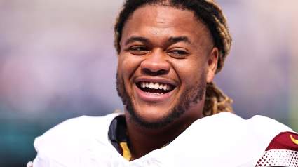 Bears Learn Expected Trade Price for High-End DE Targets