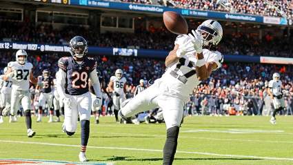 Raiders WR Davante Adams Responds to Ugly Drop in Bears Loss