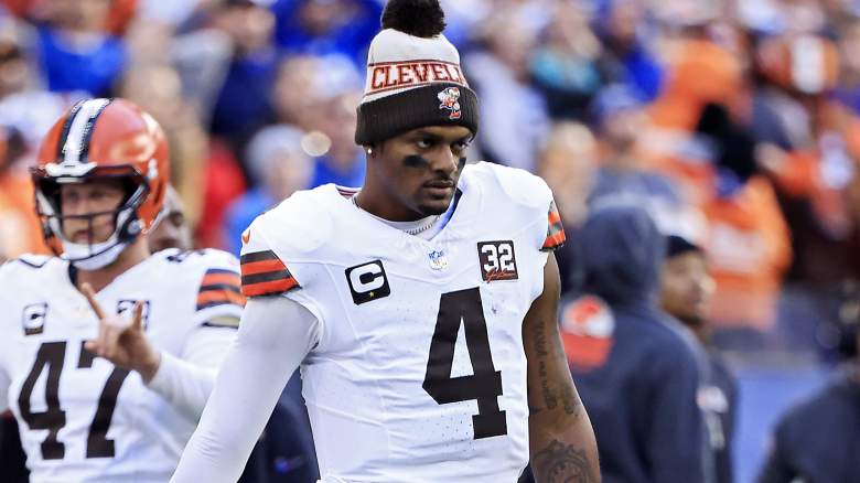 Cleveland Browns QB Deshaun Watson did not re-enter the game against the Colts after being cleared for a concussion.
