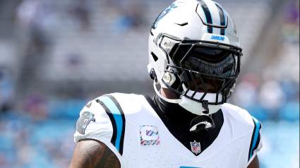 Vikings Trade Pitch Swaps 1st-Round Pick for Pro Bowl DE