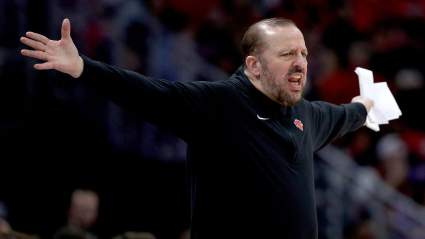 Knicks’ Tom Thibodeau Reacts to Julius Randle’s 8-Turnover Game