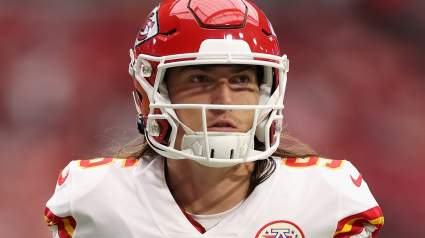 Chiefs All-Pro Pops Up on Final Injury Report vs. Broncos