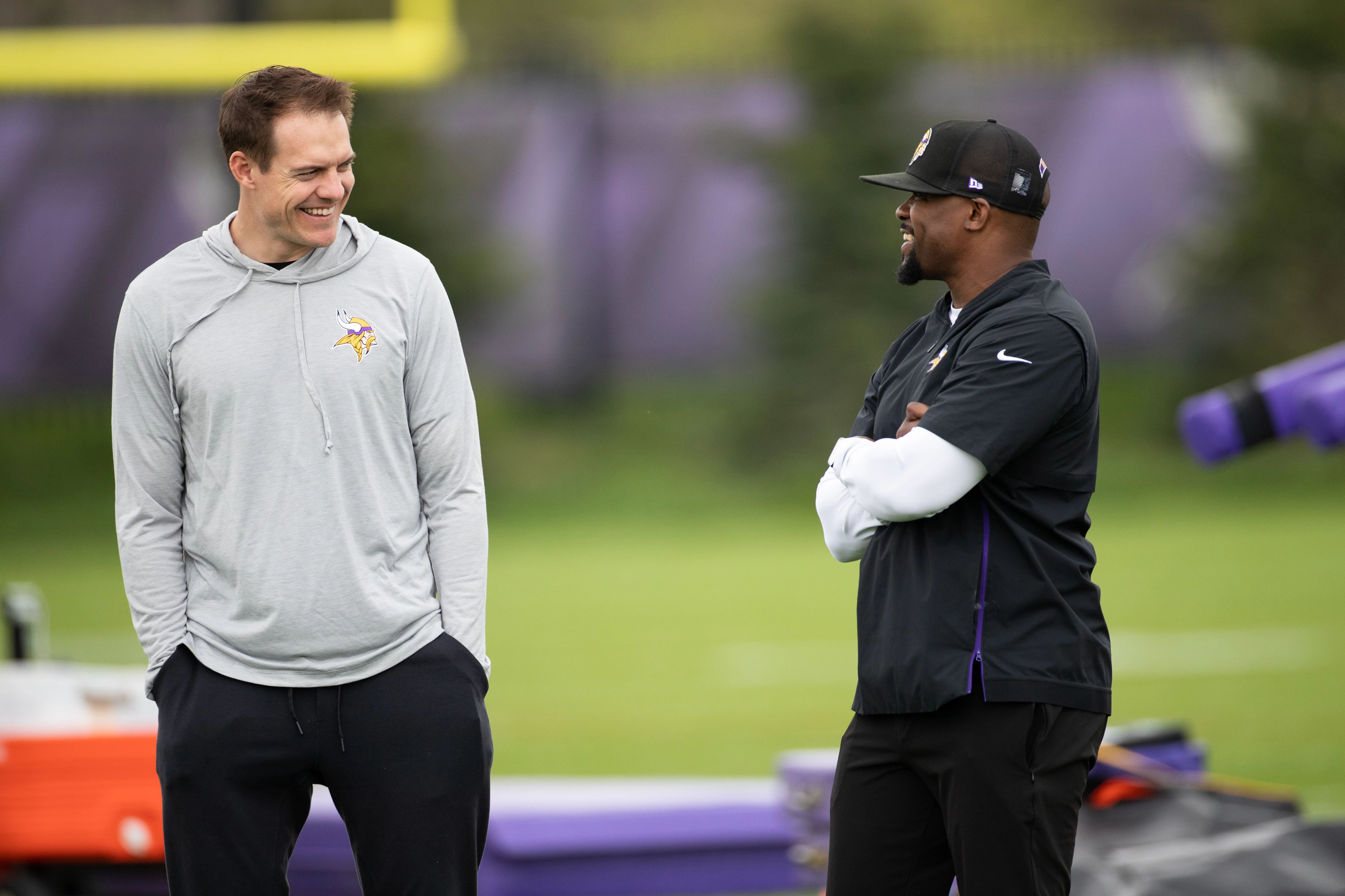 Vikings Coach Expected To Bolt For New Team After 2023 Season - Heavy.com