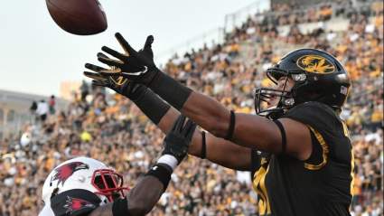 With Goedert Out, Eagles Might Look to 25-Year-Old SEC Standout