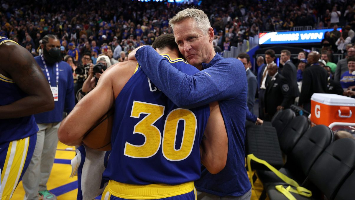 Steve Kerr Provides Update On Steph Curry's MRI - Heavy.com