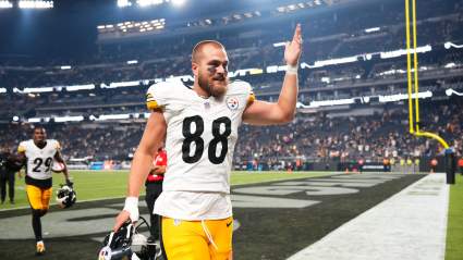 Steelers Receive Positive Update on Injured TE Pat Freiermuth: Report