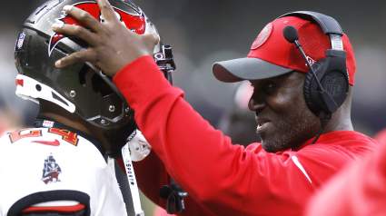 Buccaneers’ $44 Million Veteran Ripped for Being ‘Roasted & Toasted’ by Rookie