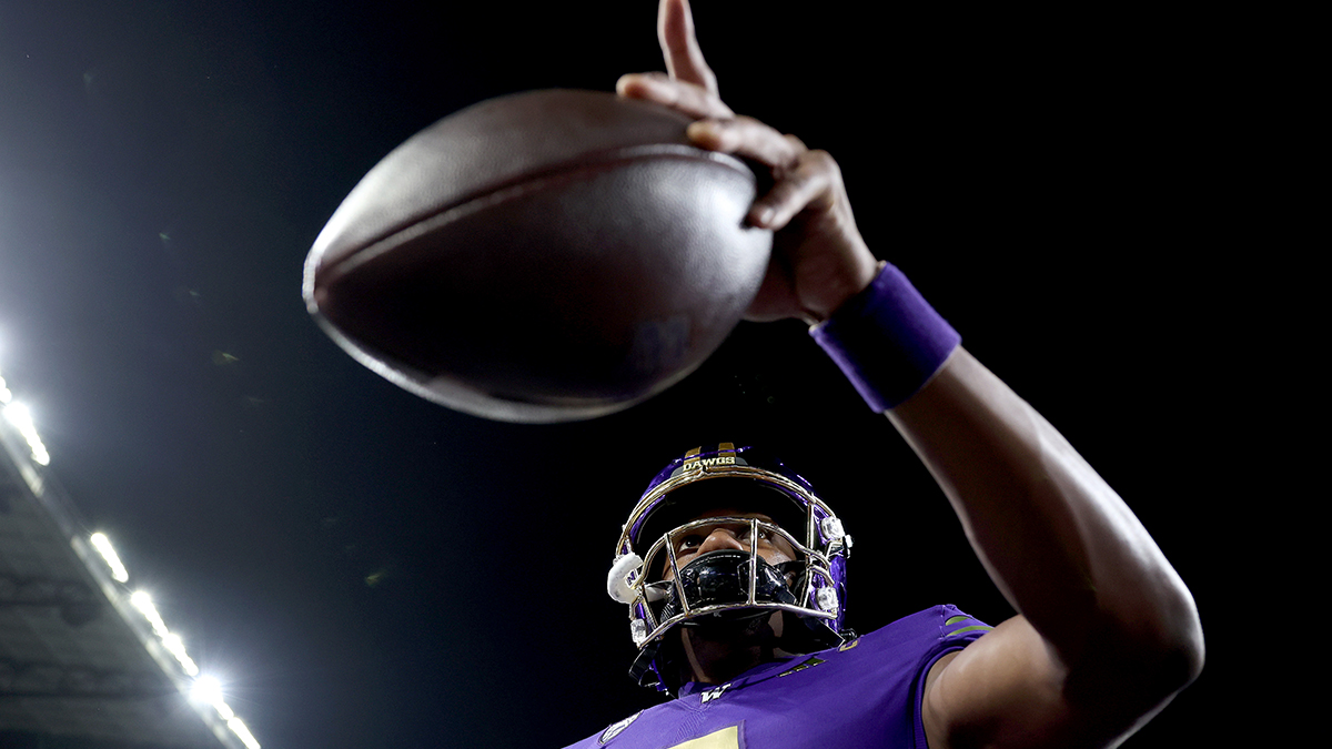 Raiders Predicted To Add Washington QB Michael Penix Jr.