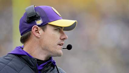 Vikings Unlikely to Make Change to Young QB, Insider Says