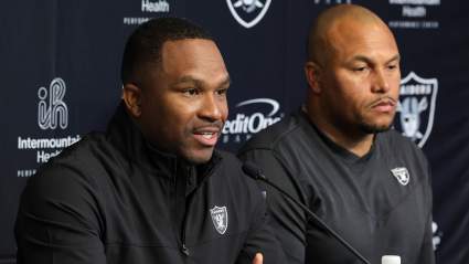 NFL Should ‘Pressure’ Raiders to Release $72 Million Benched Star: Insider